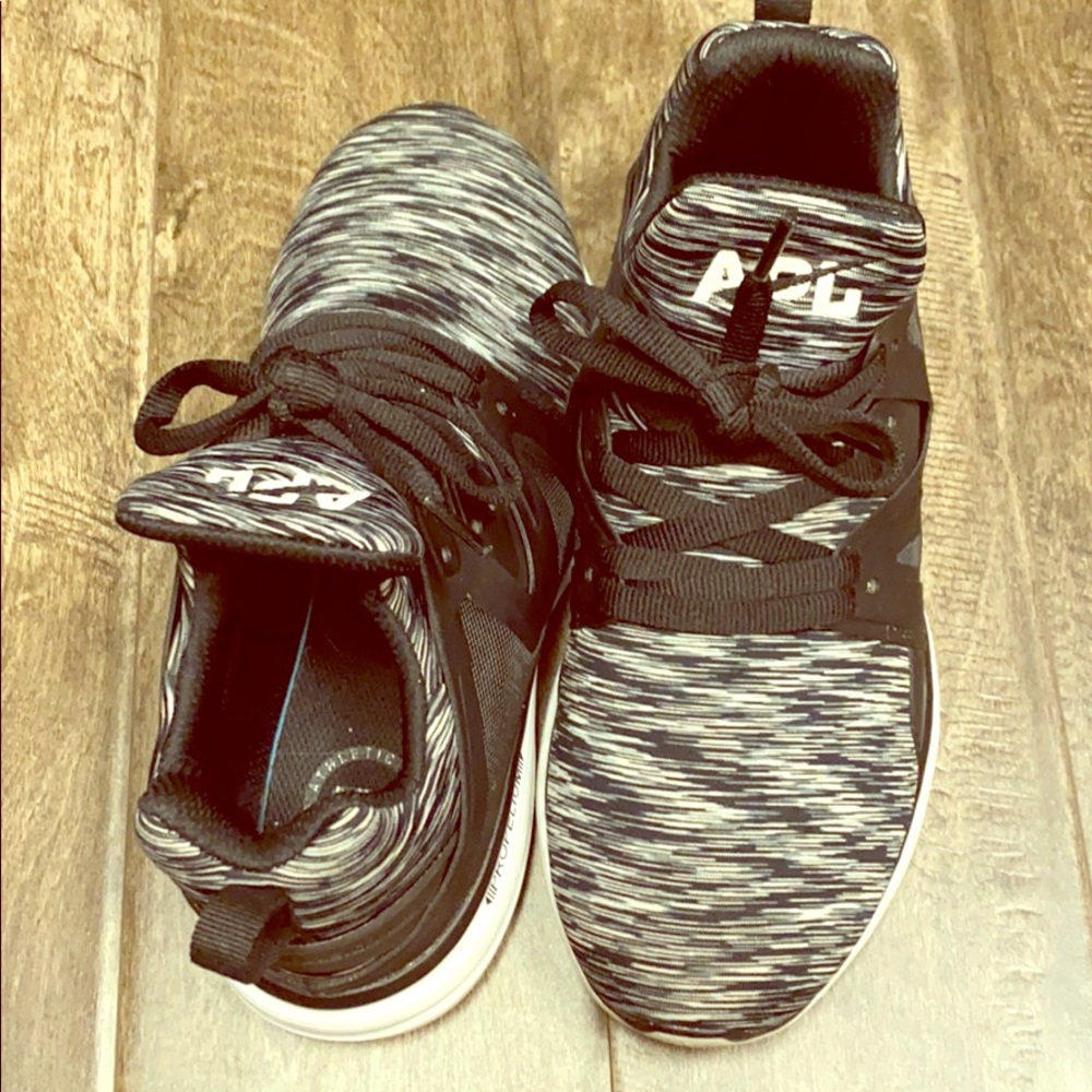 APL running shoes
